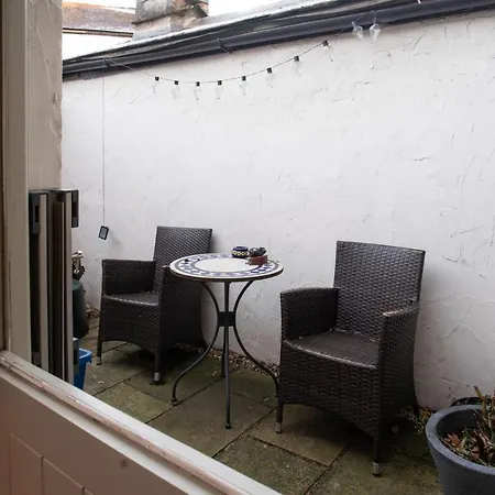 10 Castle Crescent Kendal